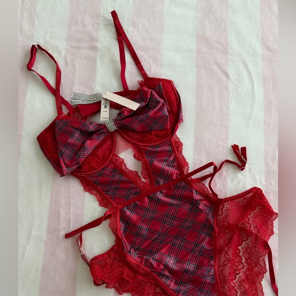 VS VERY SEXY Wicked Unlined Balconette Teddy size XL - Picture 4 of 11